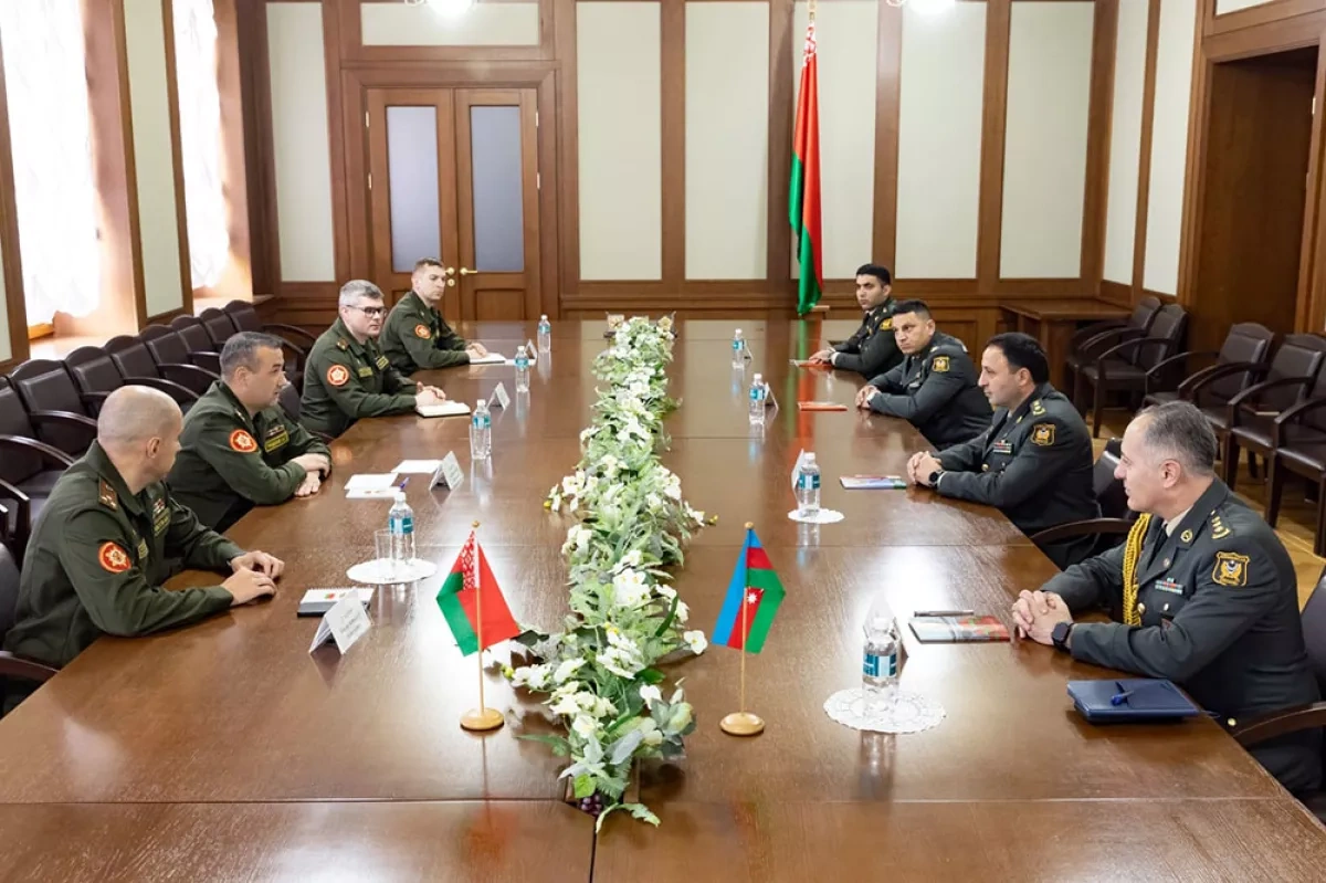 Azerbaijan, Belarus military media officials hold communications talks PHOTO