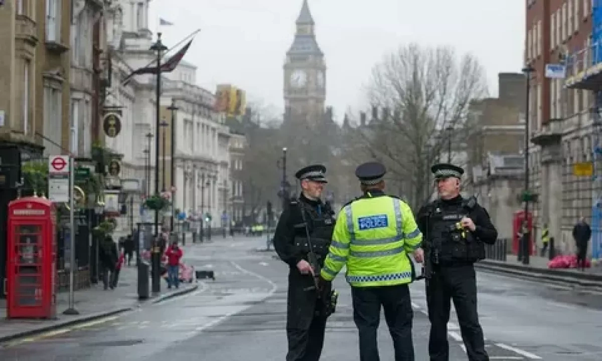 UK police arrest 17 in major crackdown on organised crime
