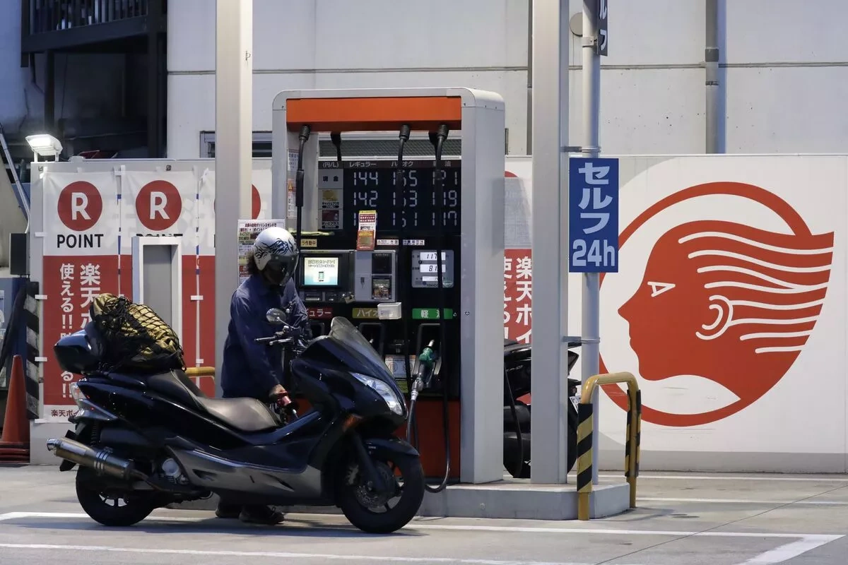 Japan gasoline prices hit record high amid Iran war