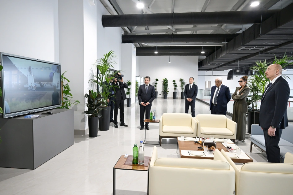 President Ilham Aliyev, First Lady Mehriban Aliyeva attend opening of International Training Center at National Aviation Academy (PHOTO)