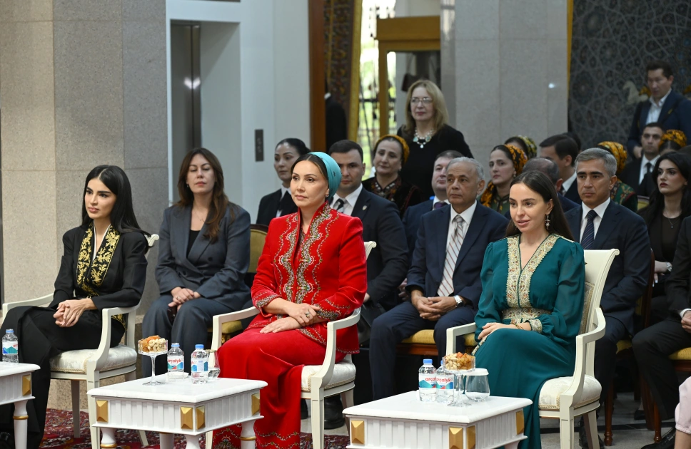 Heydar Aliyev Foundation VP Leyla Aliyeva visits Turkmen Carpet Museum in Ashgabat (PHOTO)