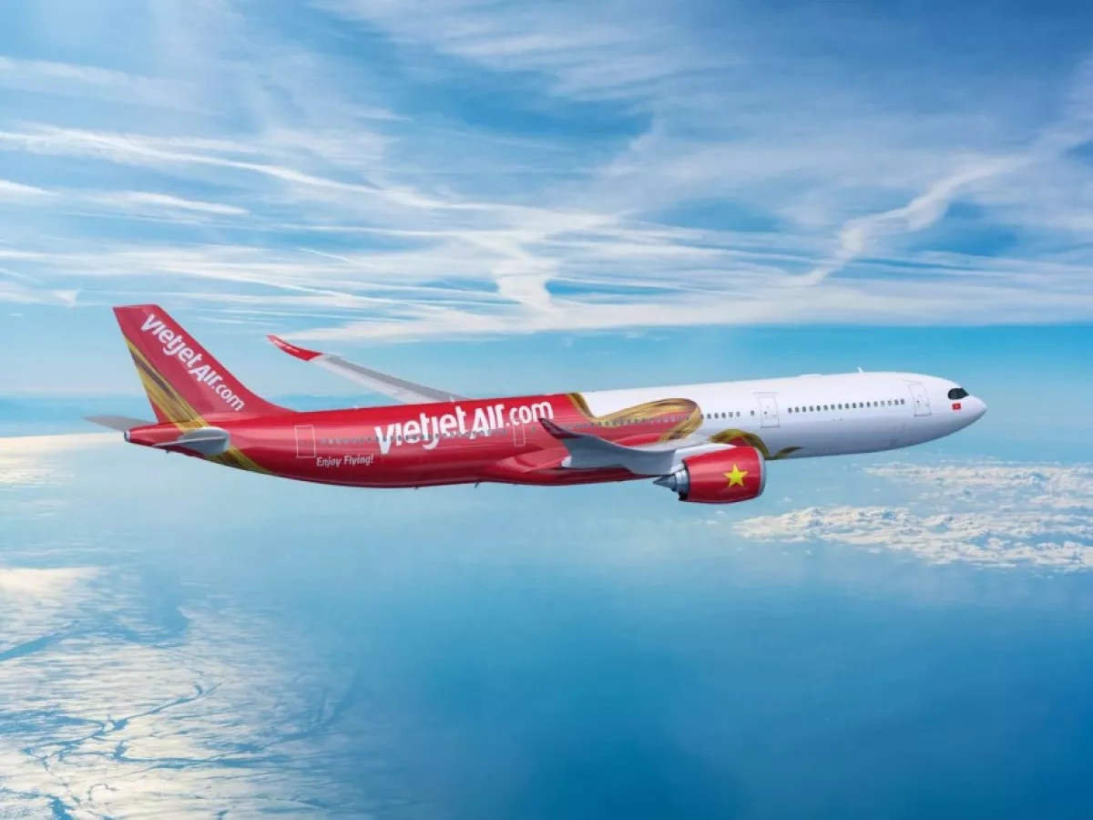 Vietnam slashes flights as Middle East tensions fuel aviation crisis