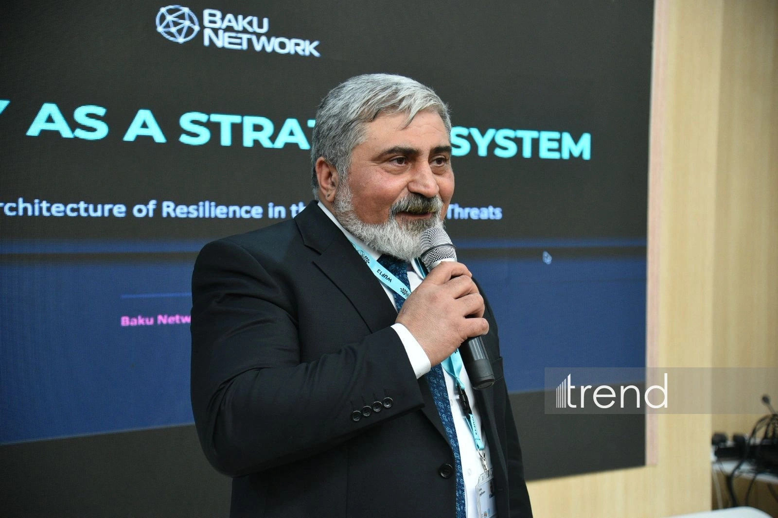 WUF13 hosts panel discussion on “City as Strategic System” (PHOTO)