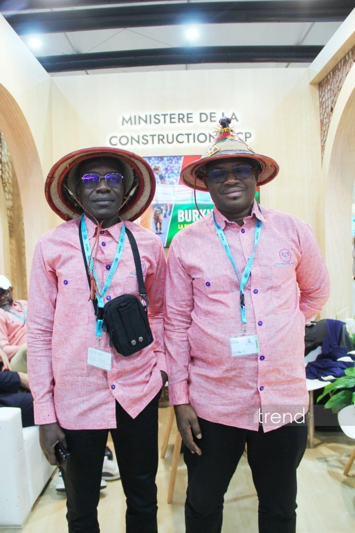 Top WUF13 participants showcase national costumes in Baku, turning Forum into global cultural pavilion (PHOTO)
