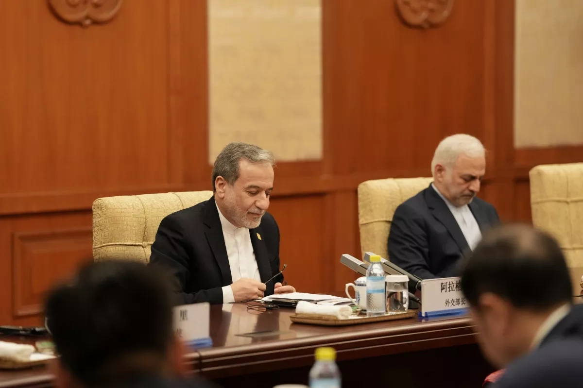 Iranian foreign minister holds talks in China ahead of Trump visit PHOTO