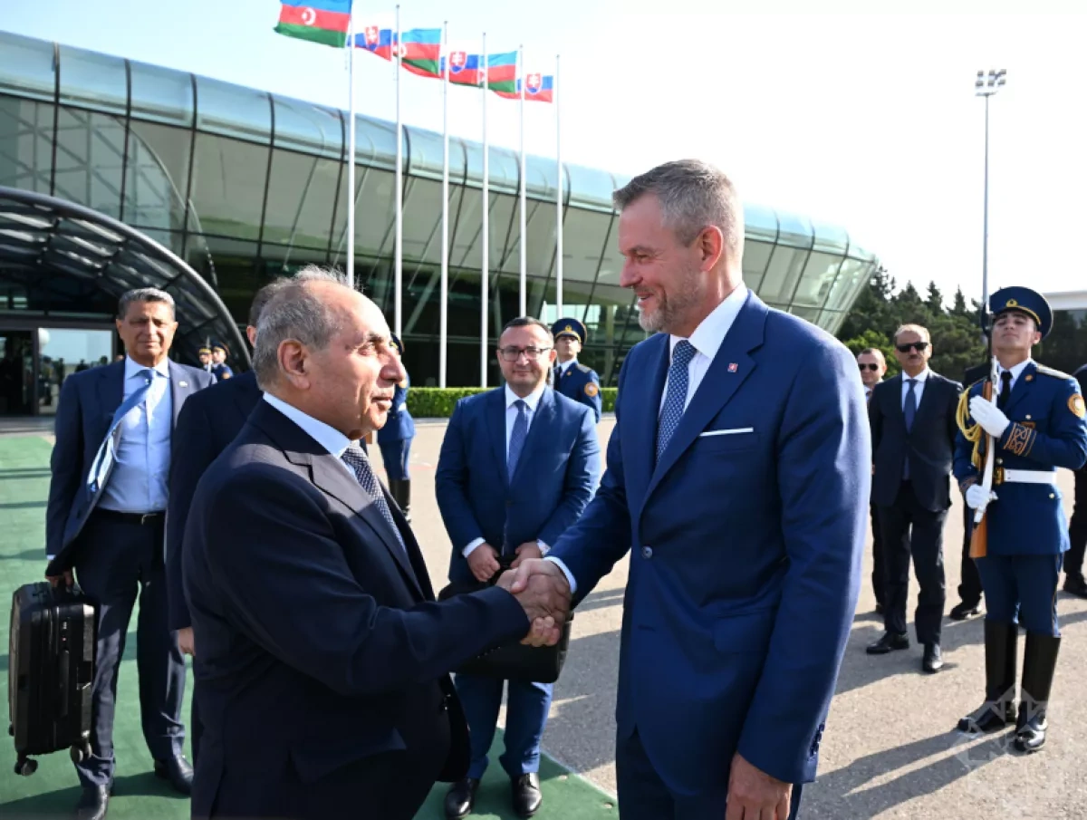 Slovak president wraps up Azerbaijan visit PHOTO