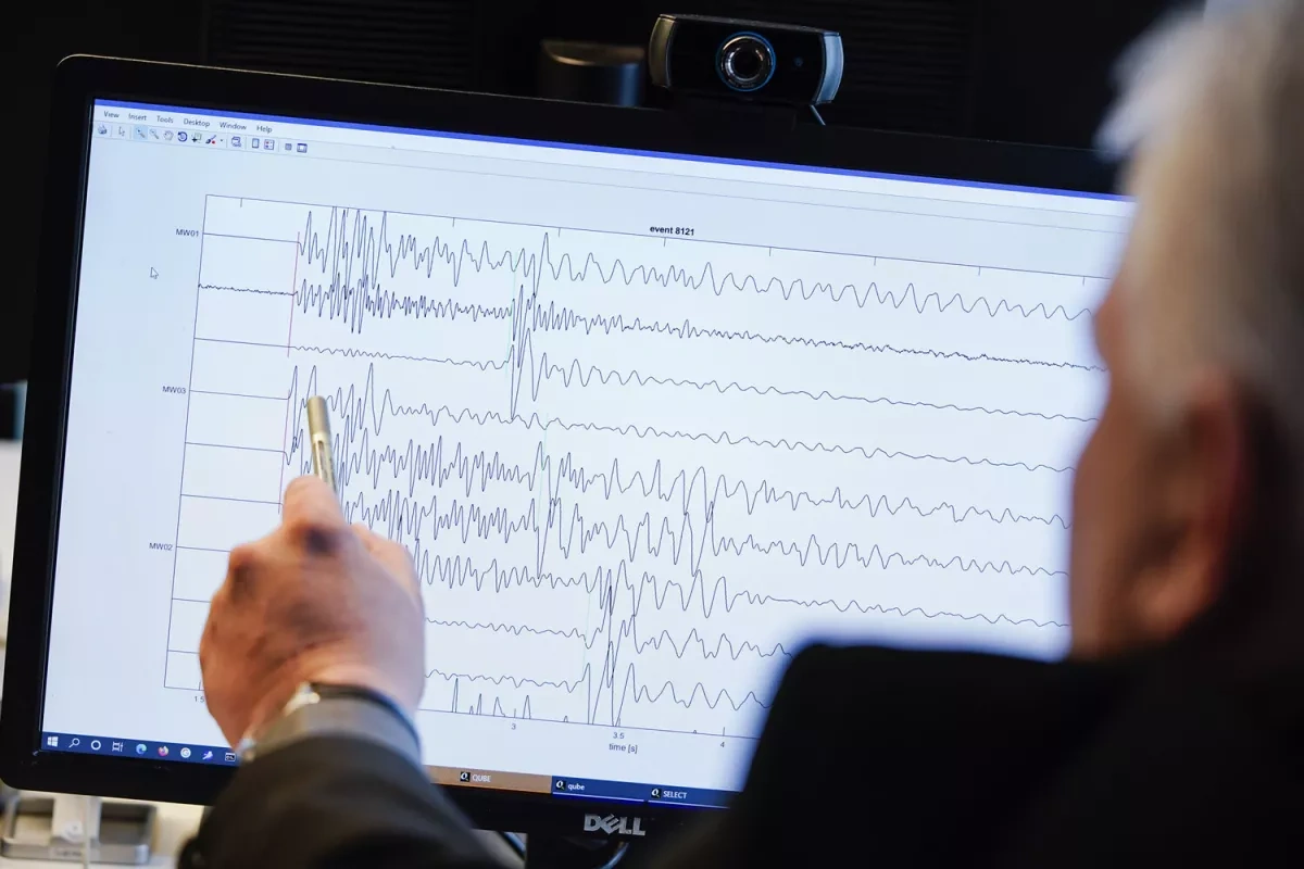 Strong earthquake strikes Indonesia’s Flores Island