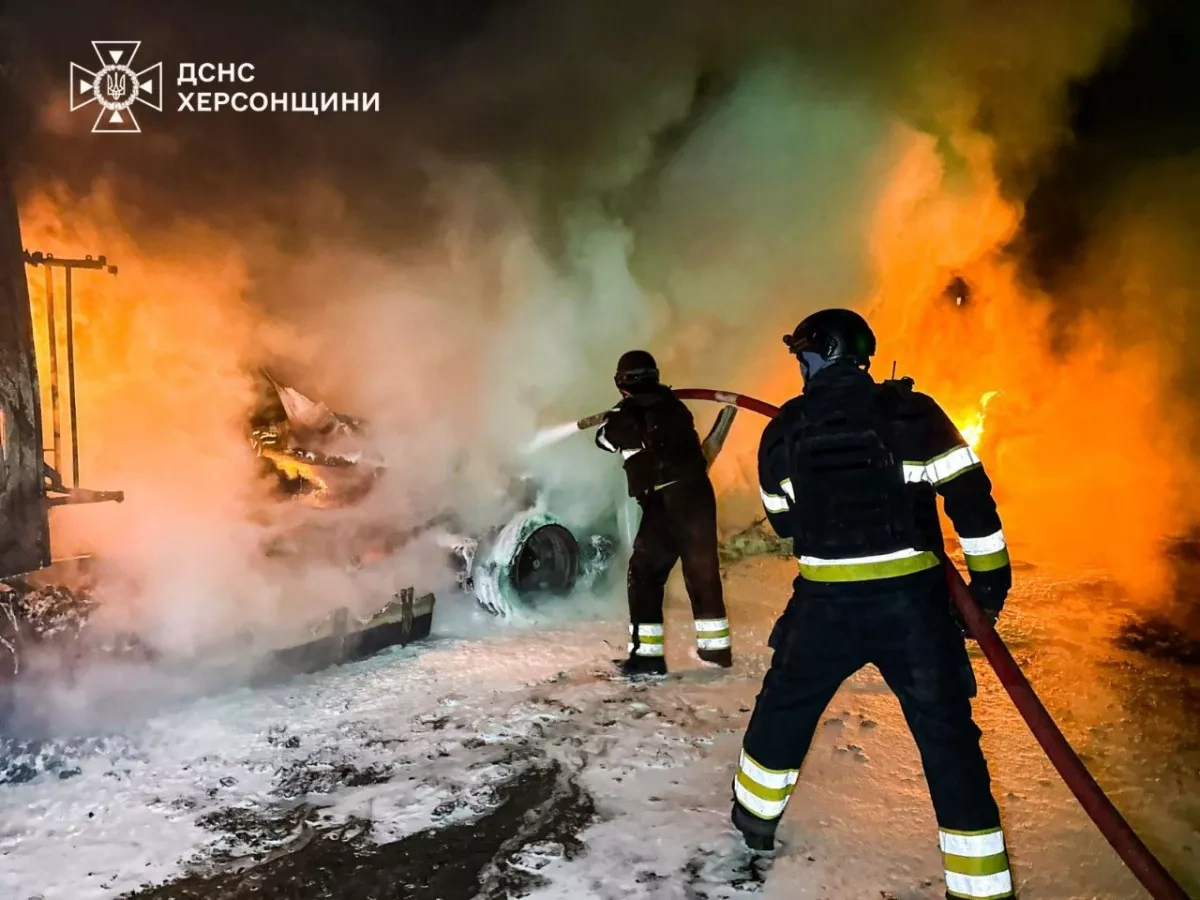 Russia strikes ignite explosions, fires across Kyiv, Kharkiv, Kherson PHOTO / VIDEO