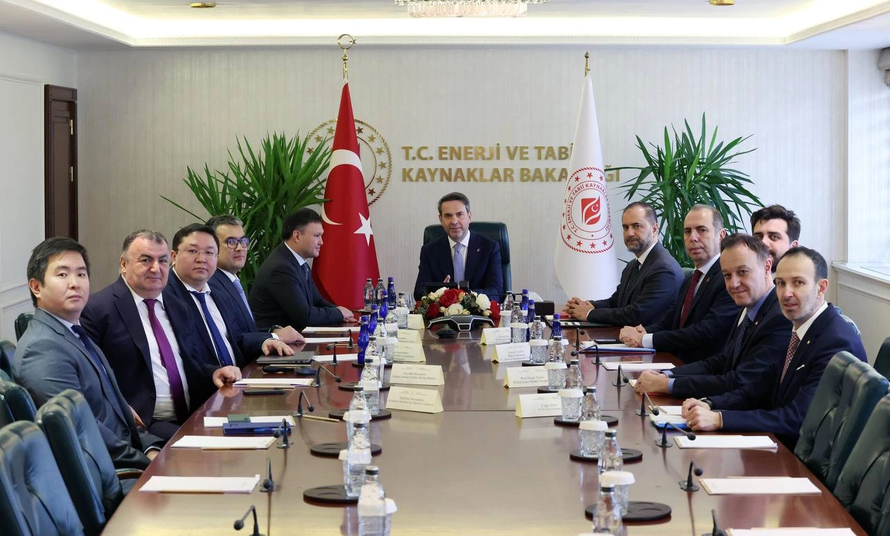 Kazakhstan,Türkiye discuss prospects for strengthening co-op in oil/gas sector