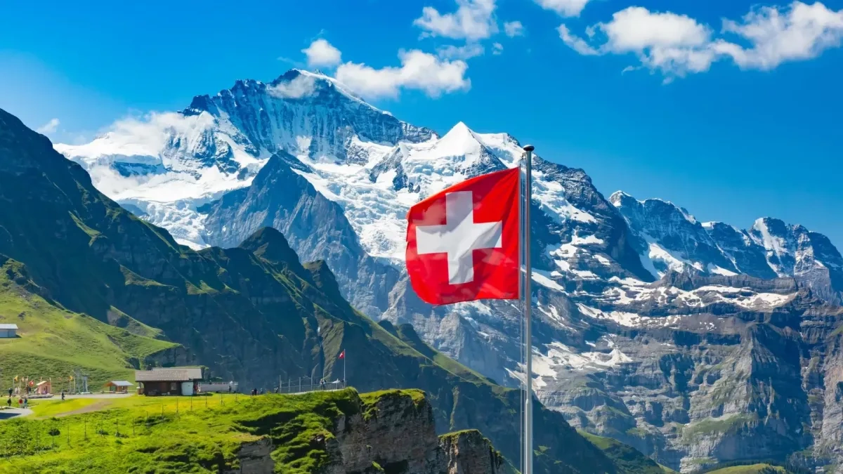Moscow: Switzerland risks losing investor trust over Russian asset seizure