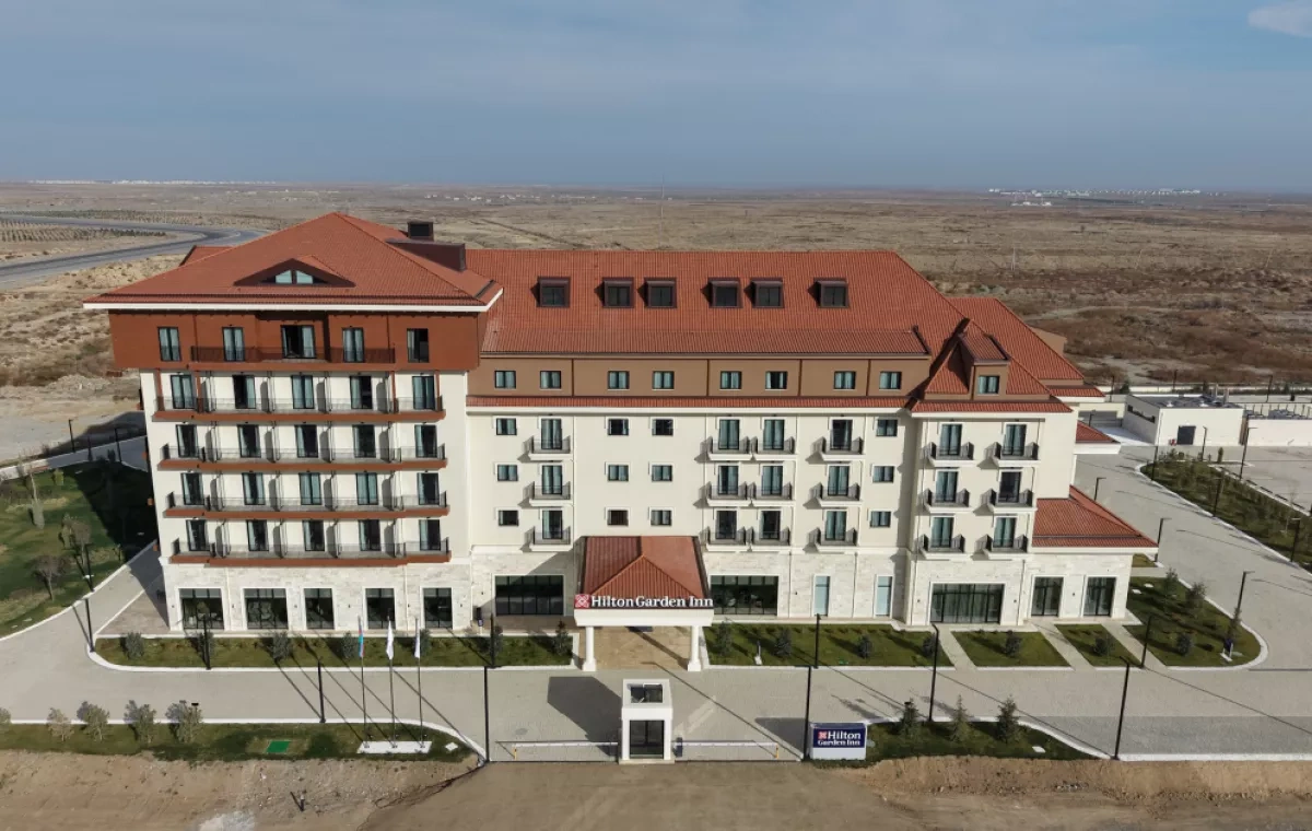 Azerbaijani president opens Hilton Garden Inn hotel in Aghdam PHOTO