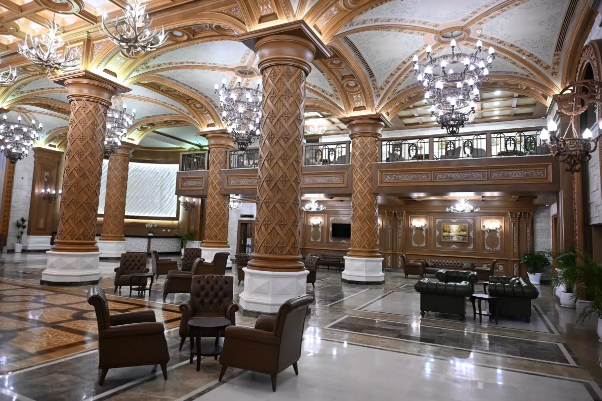 Azerbaijani leader, first lady attend Pirgulu Park hotel opening in Shamakhi PHOTO / UPDATED