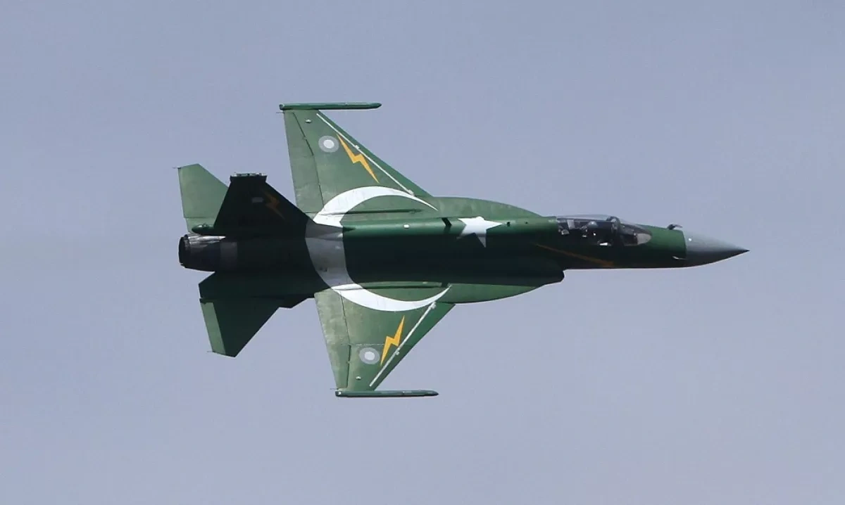Pakistan denies Afghan claims of jet downing, captured pilot Updated
