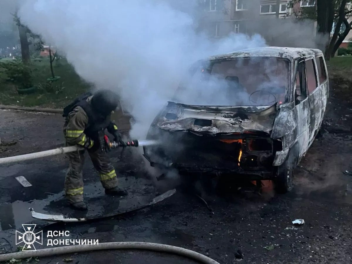 Russian strike on Ukraine’s Donetsk region injures civilian, damages homes PHOTO