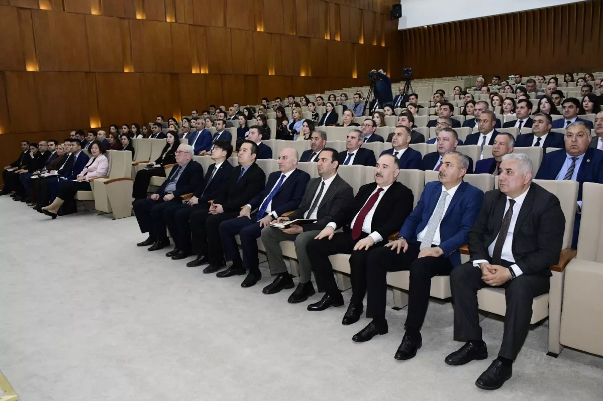 Chinese language interest rising in Azerbaijan, ambassador says PHOTO