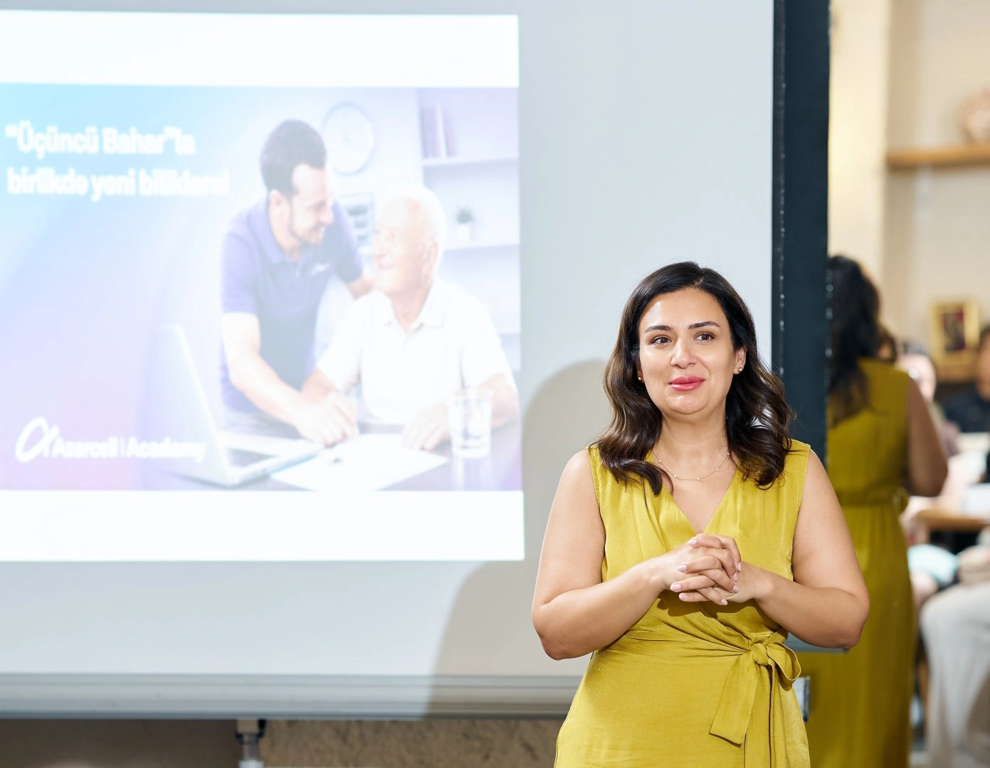 Azercell fosters digital skills and lifelong learning for senior citizens (PHOTO)