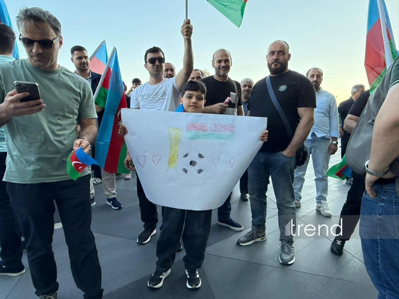 Azerbaijan’s European minifootball champions return home (PHOTO)