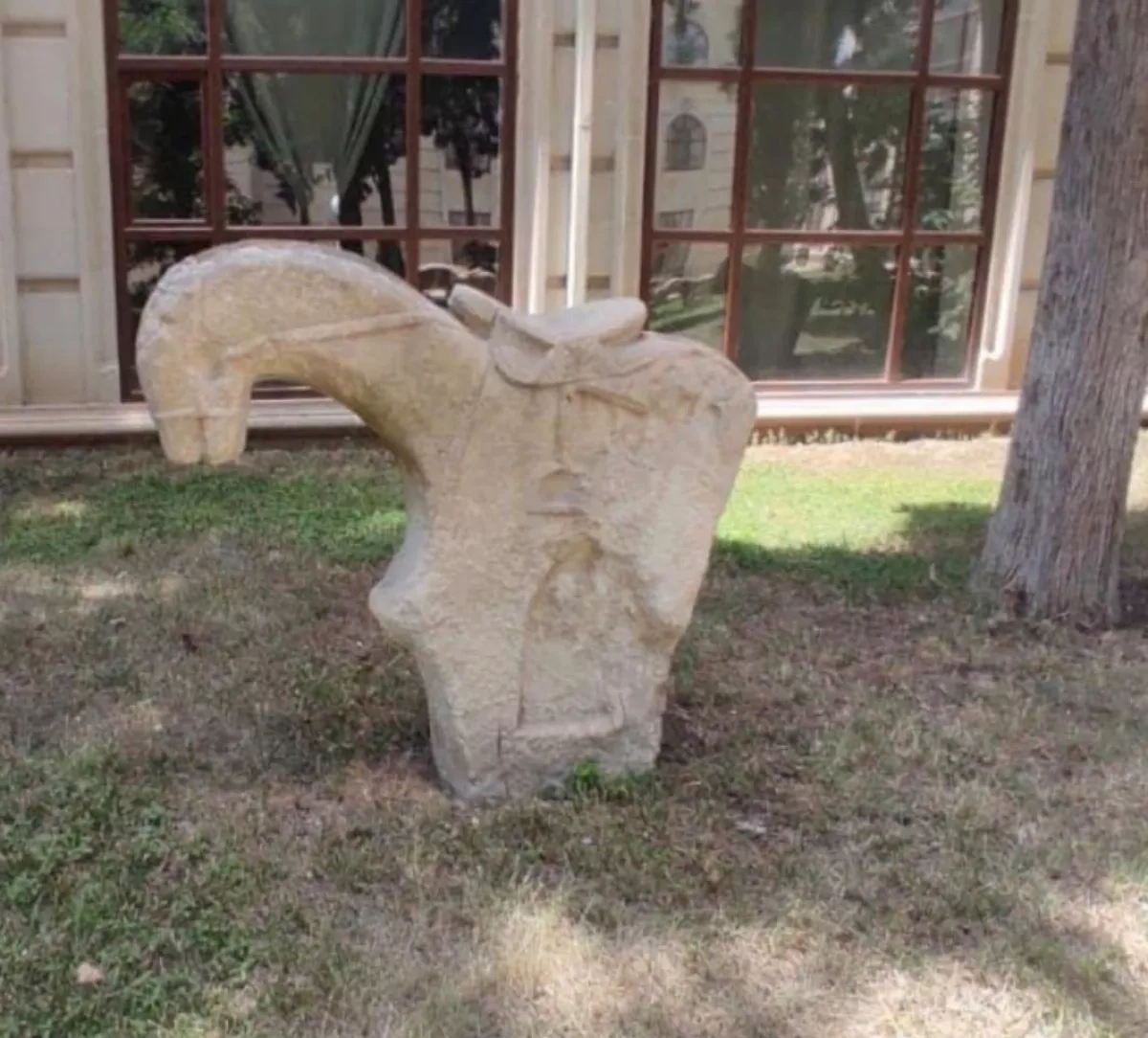 Monuments of Turkic heritage: Goch dash and at dash through the ages A historical journey on Caliber.Az