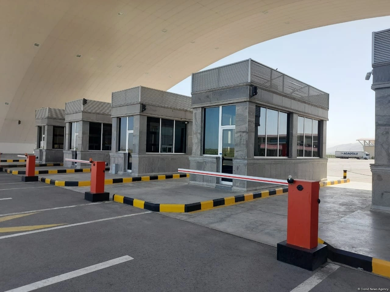 Azerbaijan plans Aghband customs checkpoint on border with Iran