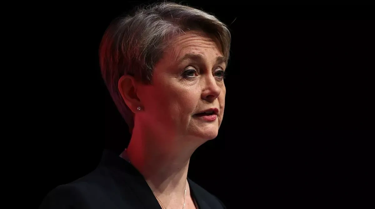 UK foreign secretary: International community fails Sudan people