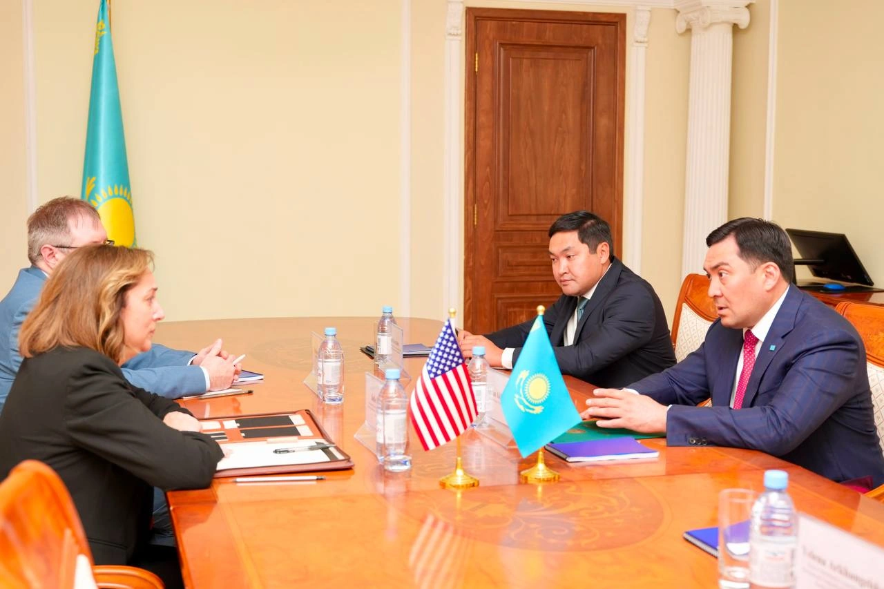 Kazakhstan, US discuss regional energy security