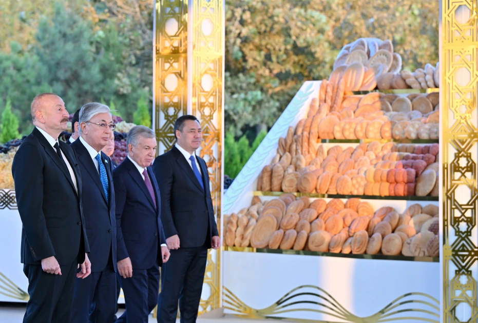 President Ilham Aliyev visits CIS National Culinary Festival and attended official reception (PHOTO)