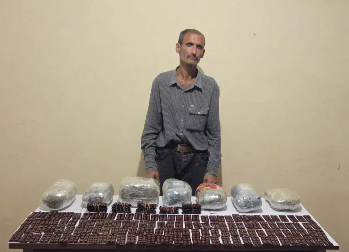 Iranian national detained at Azerbaijan border over large drug seizure