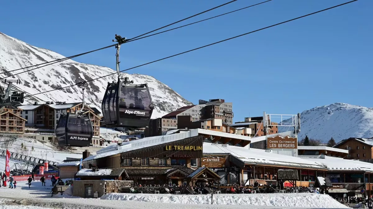 Cable car collides with crane at French ski resort, 23 injured