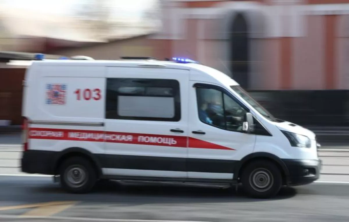 Drone hits residential building in Tatarstan, three injured
