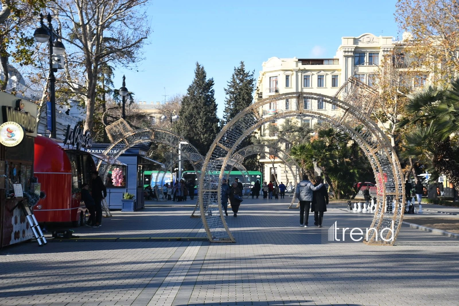 Azerbaijan's Baku on New Year's Eve (PHOTO REPORT)
