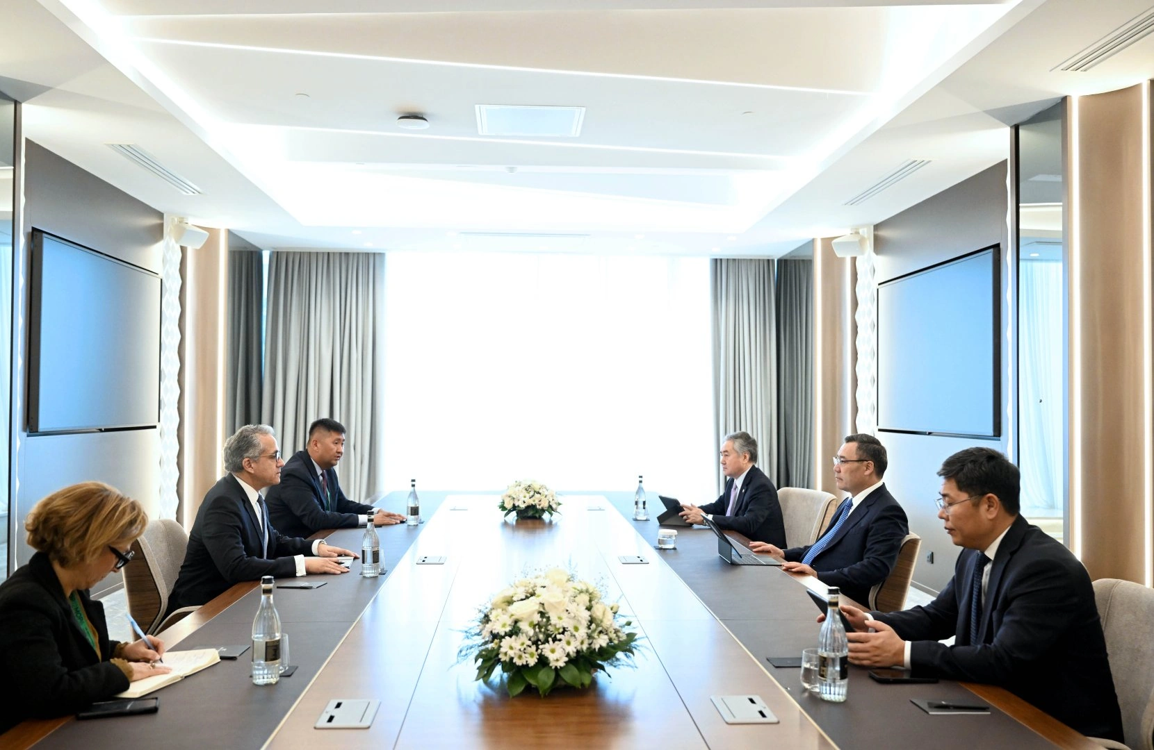 Kyrgyzstan, UNESCO discuss cooperation on education, science and culture