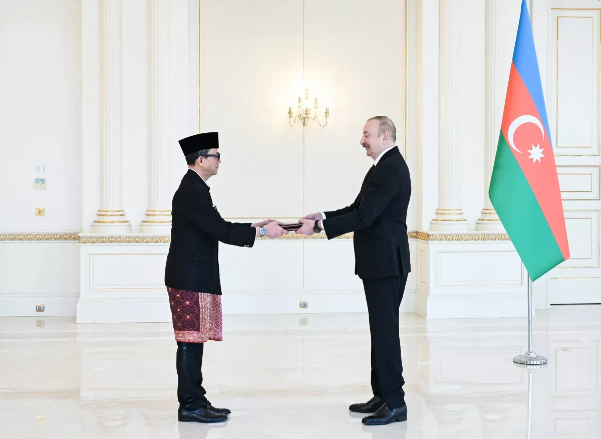Azerbaijani president accepts credentials of several newly appointed ambassadors PHOTO