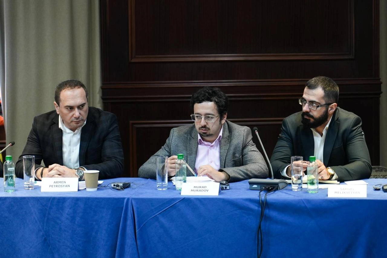 Armenia hosts roundtable with Azerbaijani and Armenian civil society representatives under “Bridge of Peace” initiative (PHOTO)