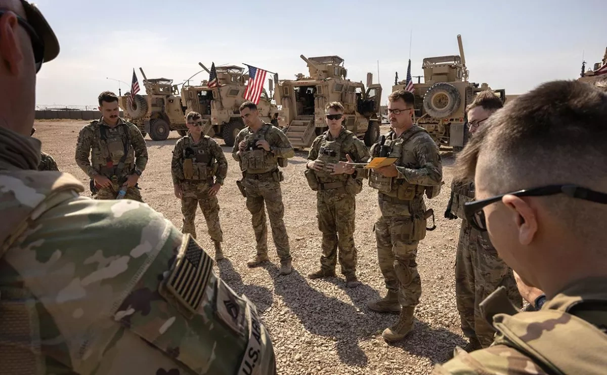 NYT: US evacuates troops from Qatar and Bahrain amid Iran tensions