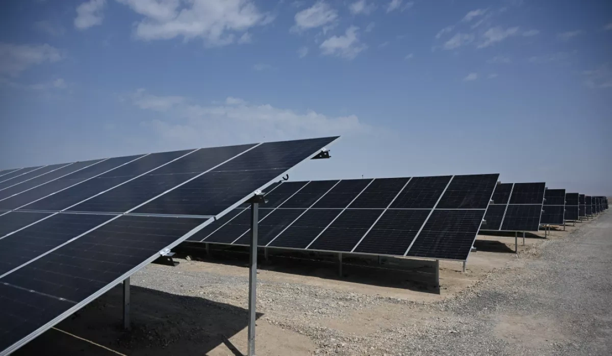 Azerbaijani president inspects “Shams 1”, “Garbi Ufug” solar plants in Nakhchivan PHOTO