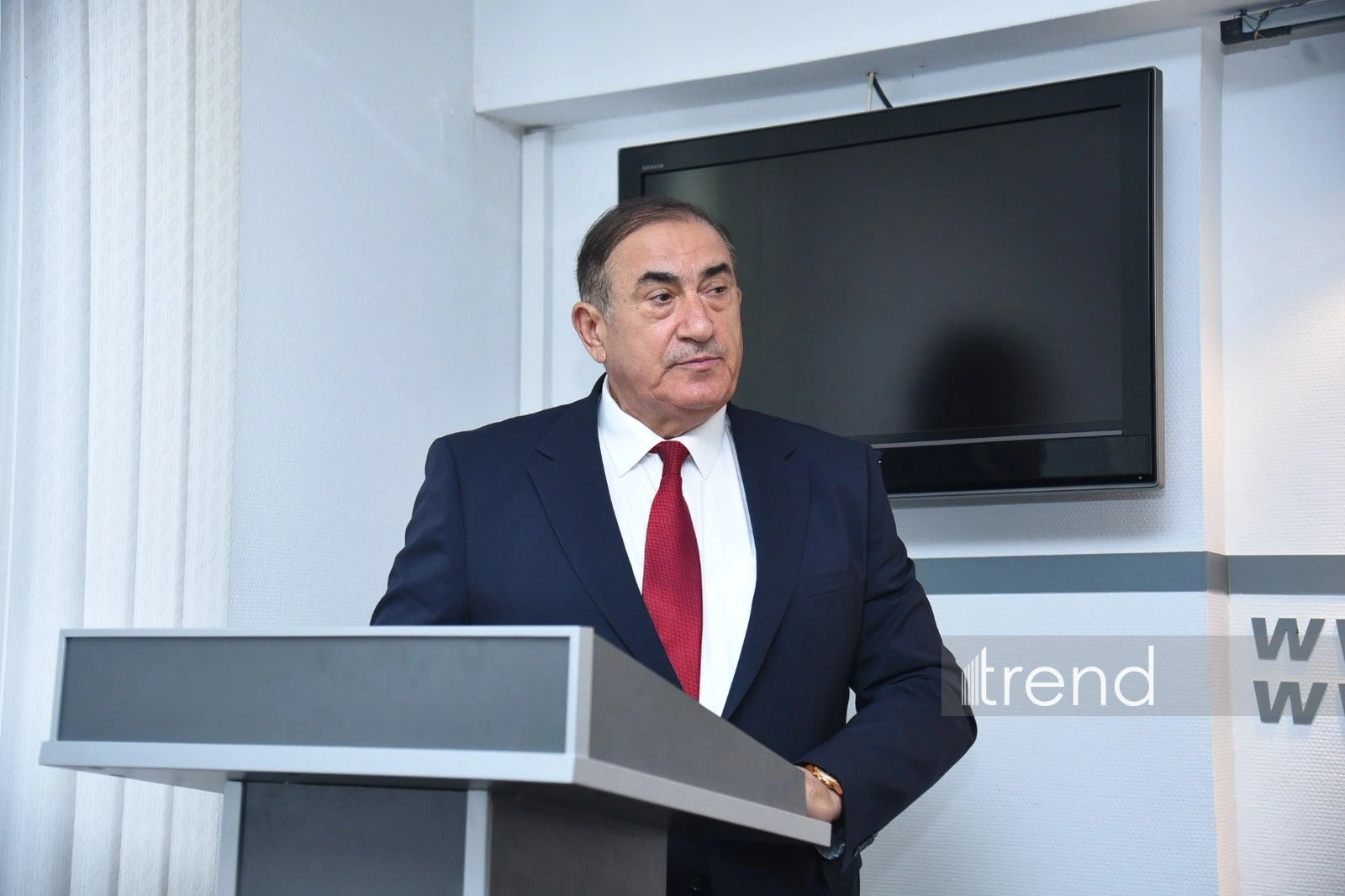Azerbaijani security veteran presents book “View through security prism” (PHOTO)
