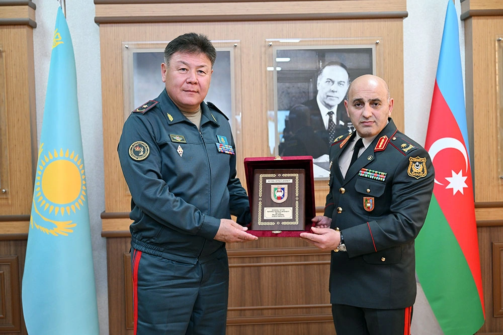 Azerbaijan and Kazakhstan discuss military education cooperation (PHOTO)