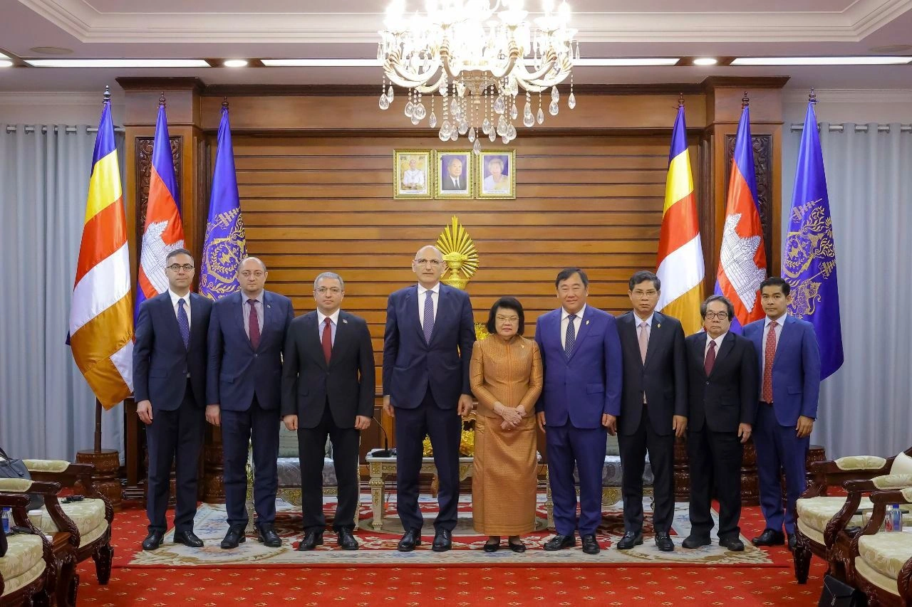 Azerbaijan's Presidential Envoy for Special Assignments holds series of meetings in Cambodia (PHOTO)