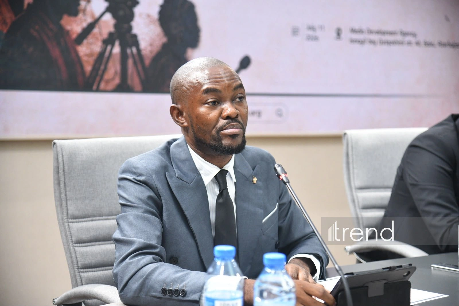 Baku hosts conference on media's role in decolonization processes (PHOTO)