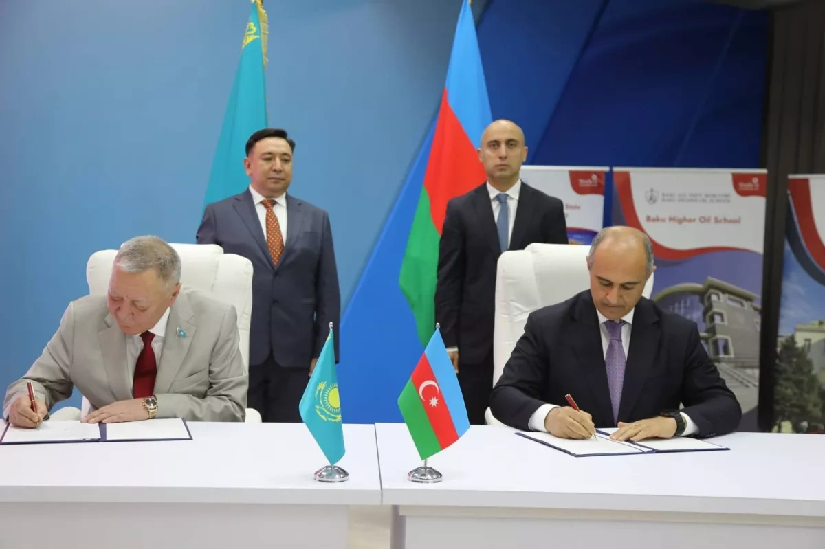Education minister visits Study in Azerbaijan fair in Kazakhstan PHOTO