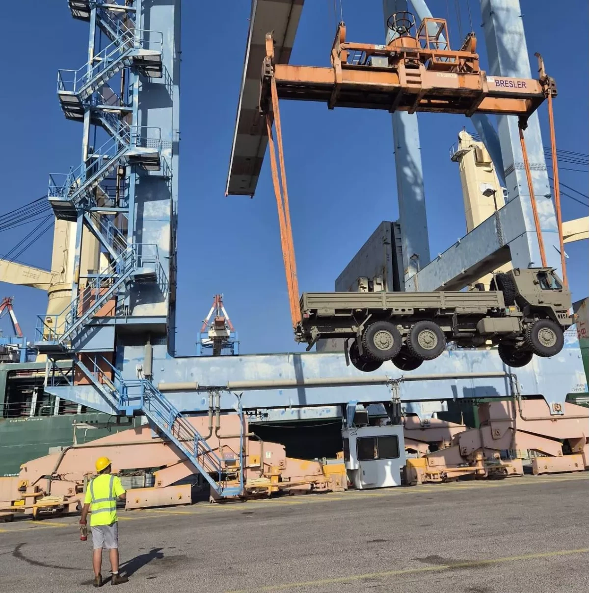 Israel unloads thousands of tons of military gear at Haifa Port PHOTO