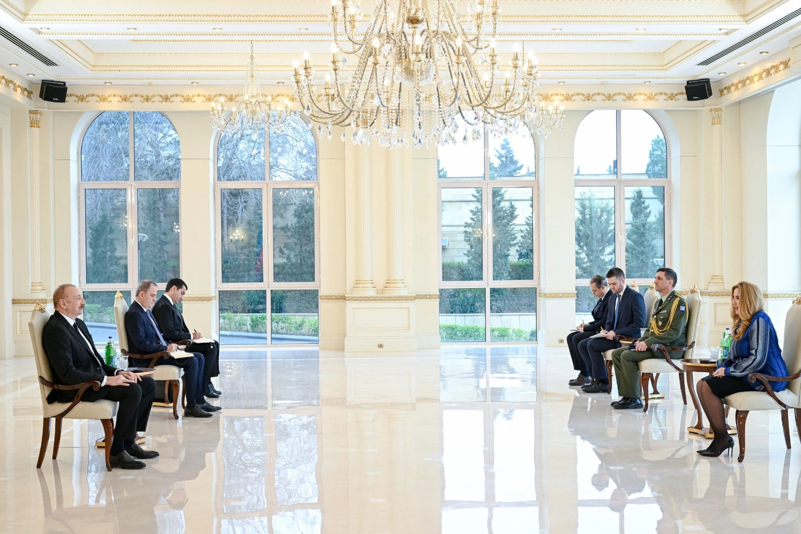 President Ilham Aliyev receives credentials of newly appointed ambassador of Greece to Azerbaijan (PHOTO)
