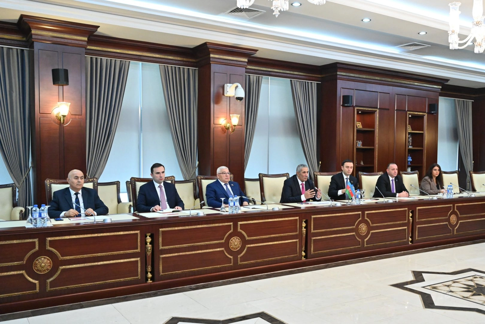 Azerbaijani Parliament holds meeting with Turkish delegation (PHOTO)