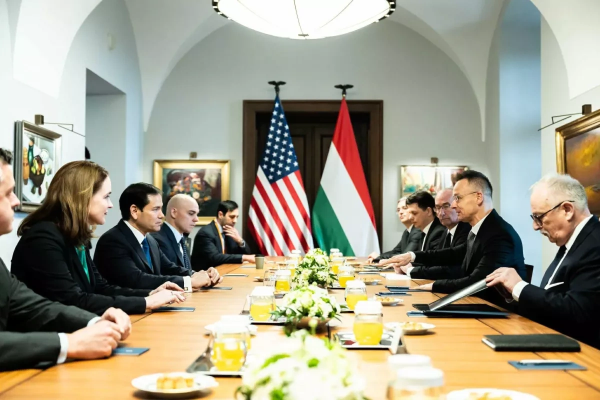 Hungarian FM declares “golden era” in bilateral relations with US PHOTO