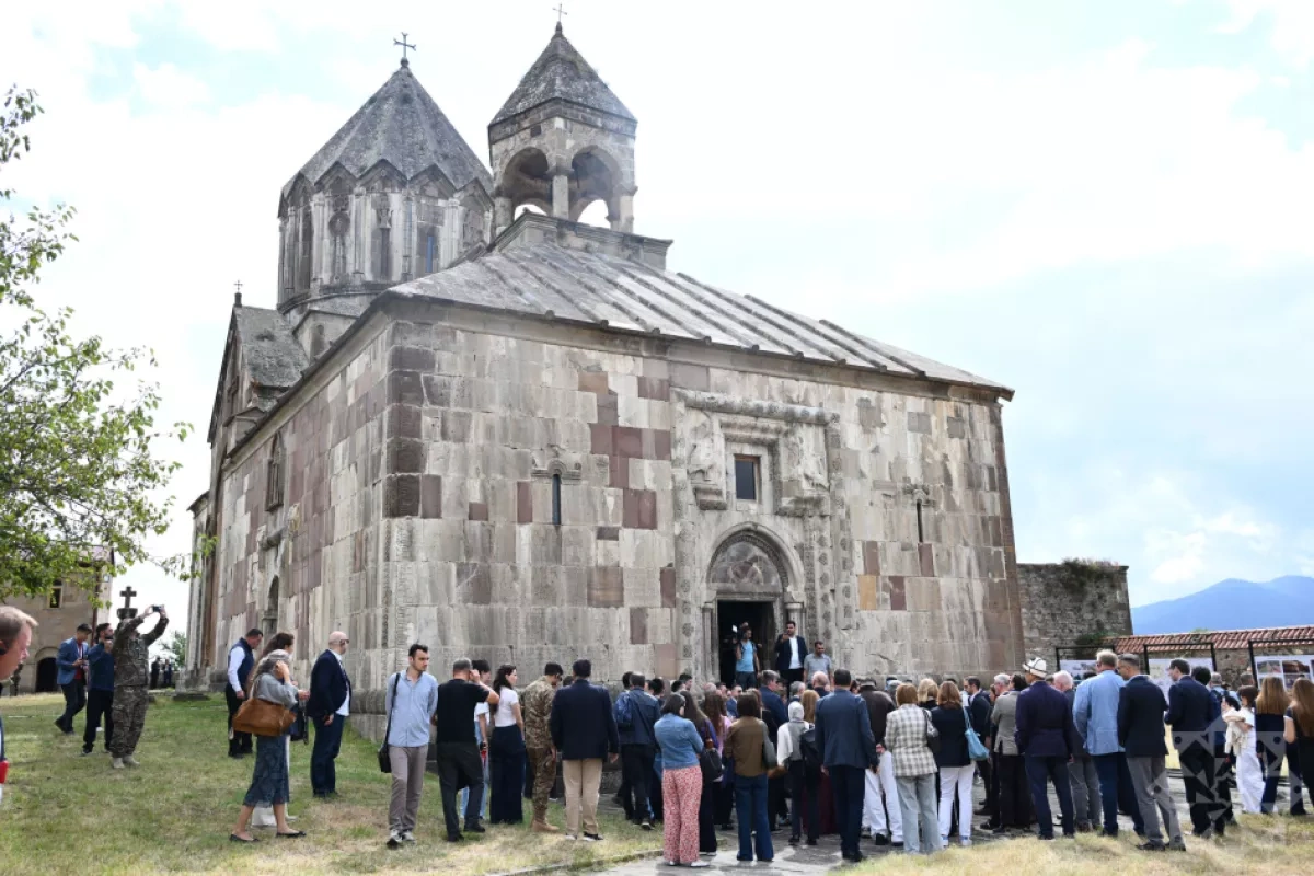 Armenian fake-making: from San Lazzaro degli Armeni to Karabakh’s Ganjasar