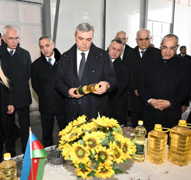 Azerbaijani Coordination Headquarters visits Khojavend's sunflower oil factory (PHOTO)
