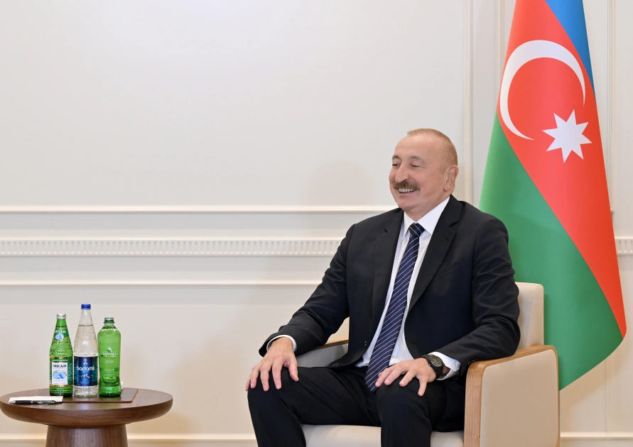 President Ilham Aliyev meets with President of Uzbekistan (PHOTO)