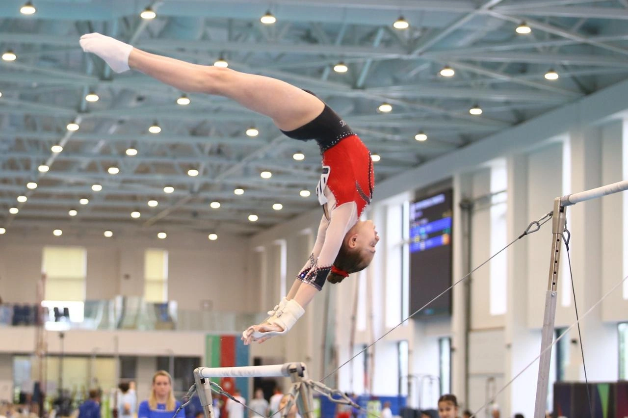 Azerbaijani gymnasts win medals at tournament in Baku (PHOTO)