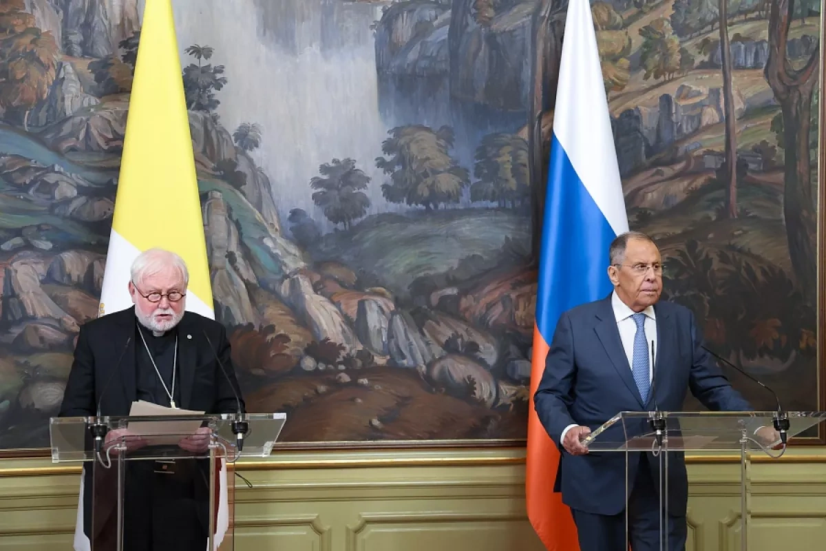 Vatican envoy takes on a minefield of issues in Moscow