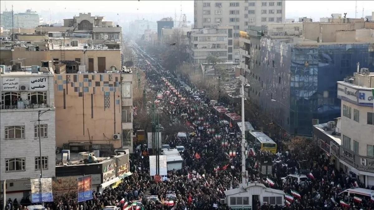 Tehran on the brink of a split: generals, mullahs, and the spectre of a new revolution Analysis by Shereshevskiy